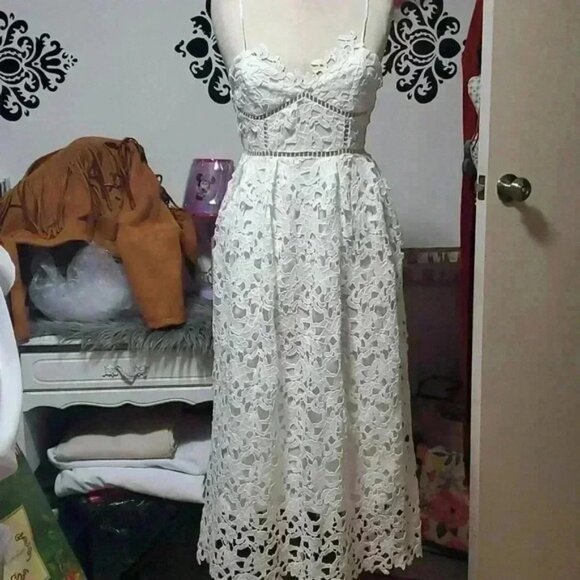 Lace Long dresslike new - Picture 2 of 9